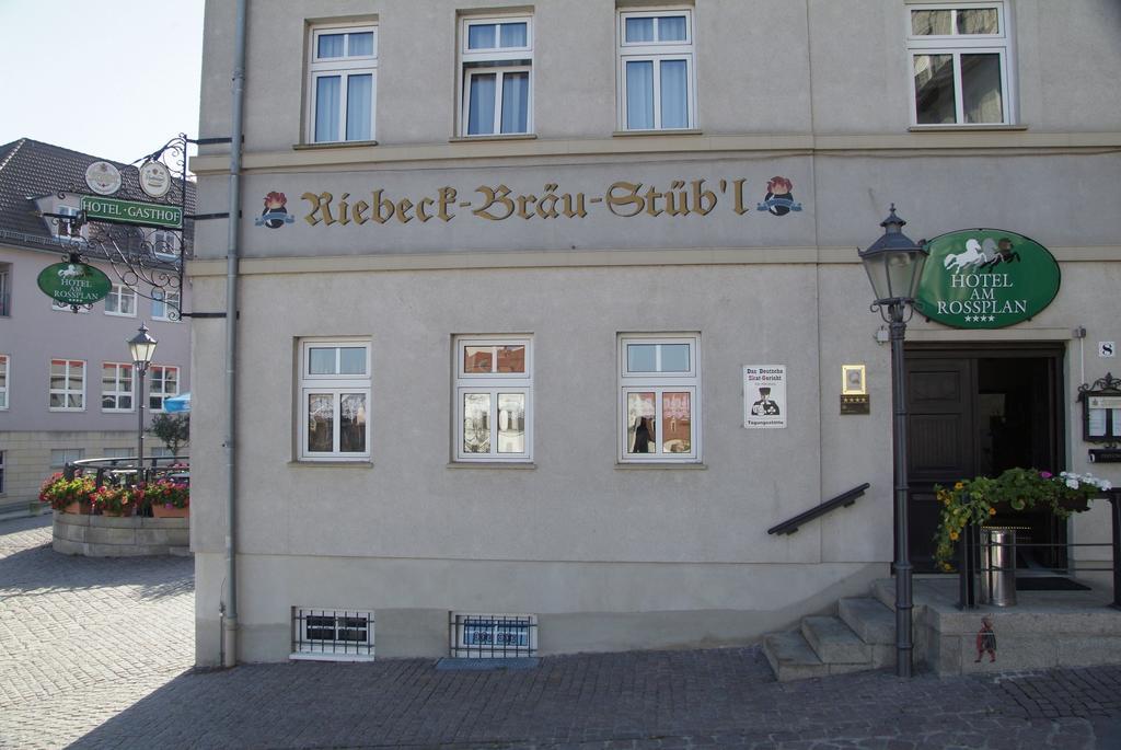 Hotel Am Rossplan Altenburg Esterno foto