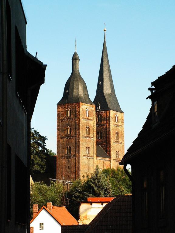 Hotel Am Rossplan Altenburg Esterno foto