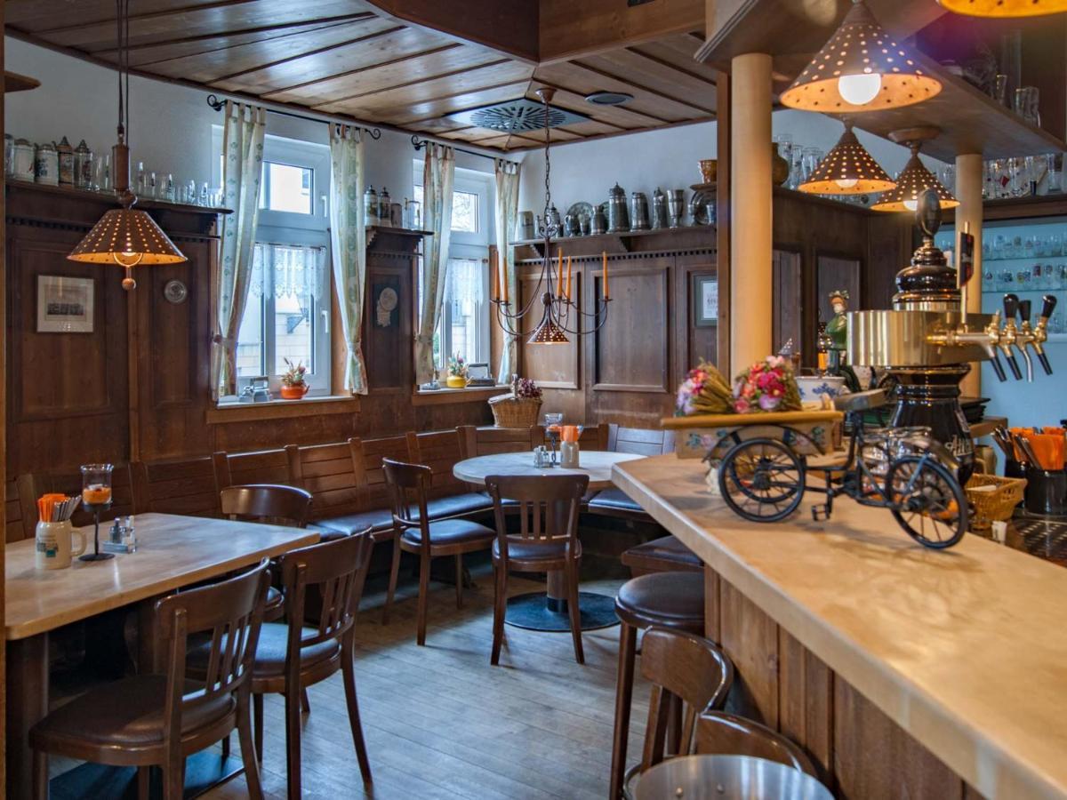 Hotel Am Rossplan Altenburg Esterno foto