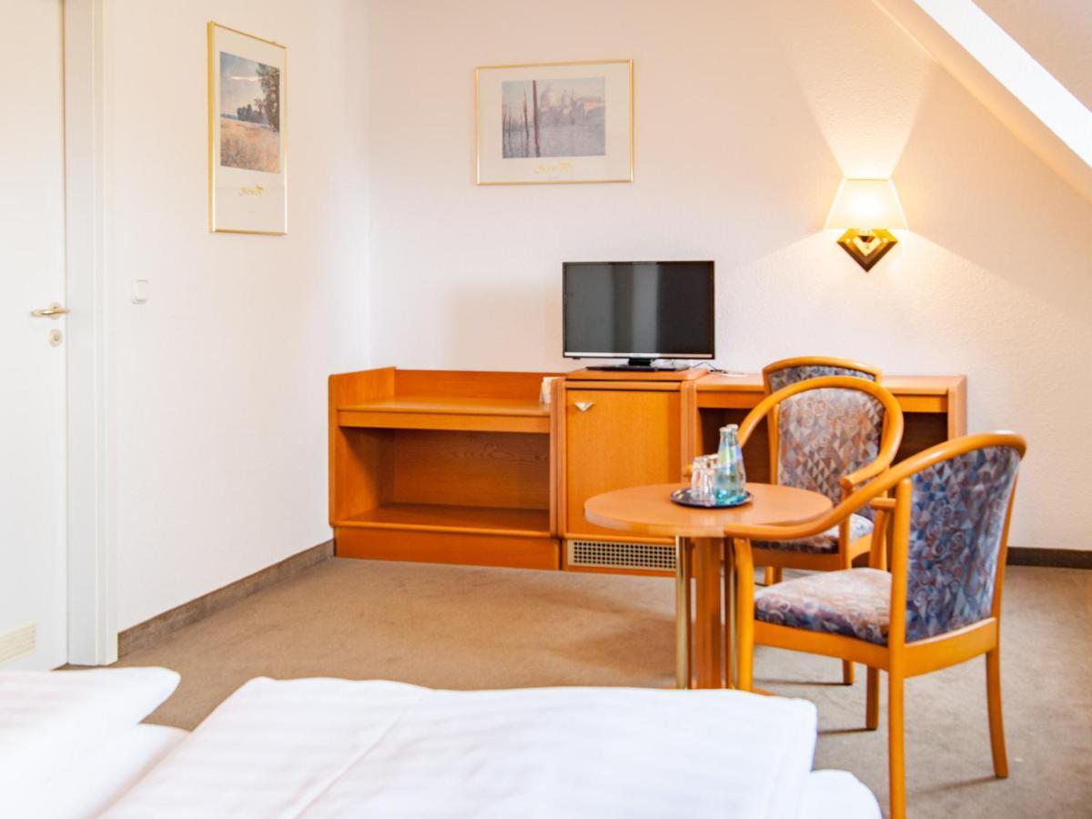 Hotel Am Rossplan Altenburg Esterno foto