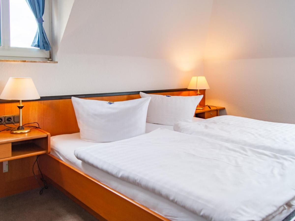 Hotel Am Rossplan Altenburg Esterno foto
