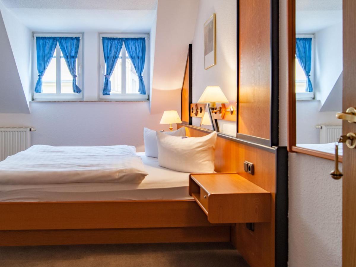 Hotel Am Rossplan Altenburg Esterno foto