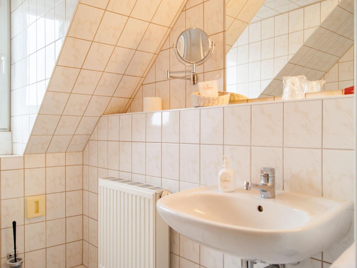 Hotel Am Rossplan Altenburg Esterno foto
